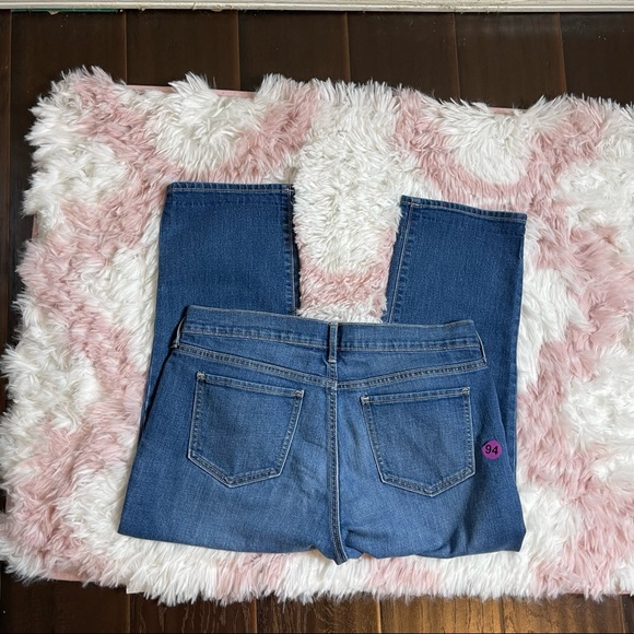 Old Navy Sweetheart Crop Jeans Women's Size 10 - Picture 3 of 3